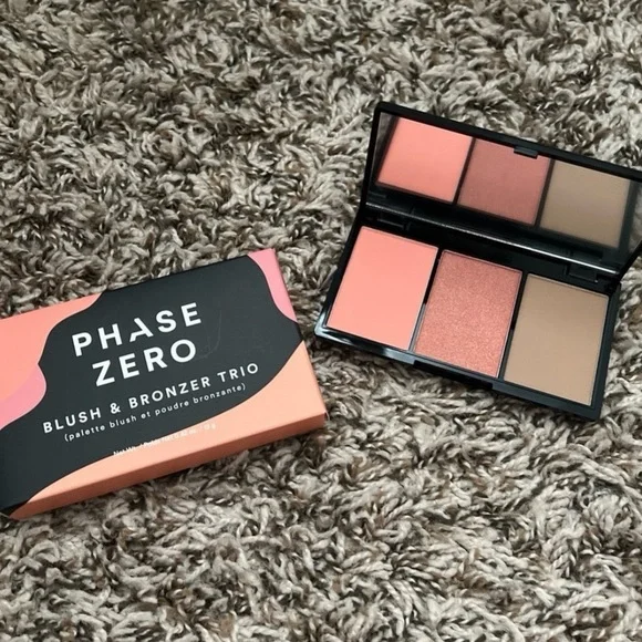 Phase Zero Makeup: Blush & Bronzer Trio - Picture 3 of 9